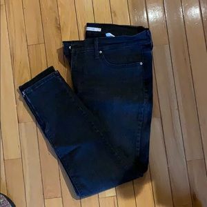 Levi’s skinny jeans